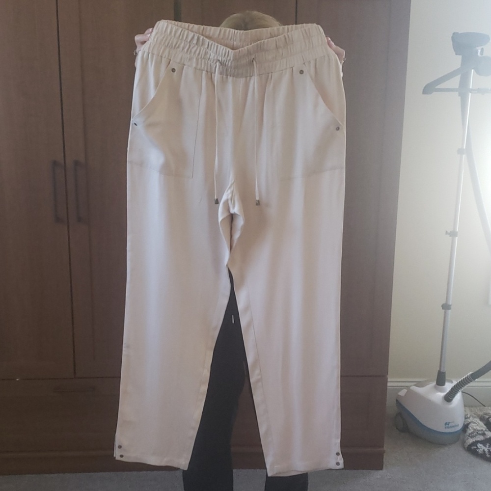 Simply Noelle elastic waist pants